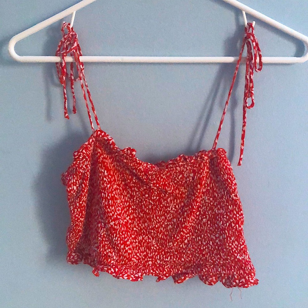 super cute cropped tank!